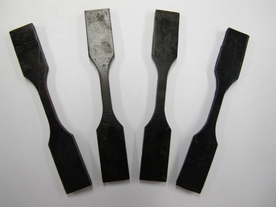 Mixing in low-cost additives increases the viability of lignin to produce high-performance renewable thermoplastics, an ORNL-led study shows.